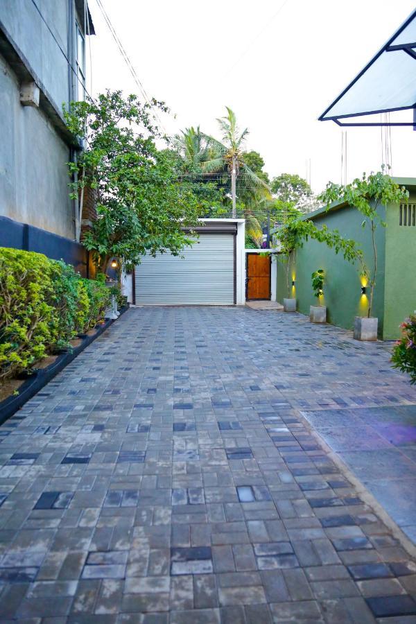 Seven Rich Villa アヌラーダプラ エクステリア 写真
